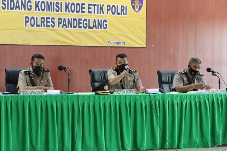 Polres Pandeglang Gelar Sidang Kode Etik, Komitmen Penerapan Punisment