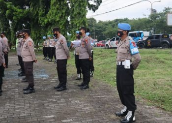 Propam Polres Cilegon Laksanakan Pengawasan Apel Kesiapan Pengamanan Unras Buruh Kota Cilegon
