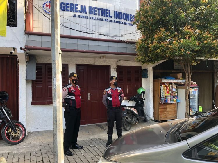 Satsamapta Polres Lebak Polda Banten lakukan Patroli dan Pengamanan Gereja
