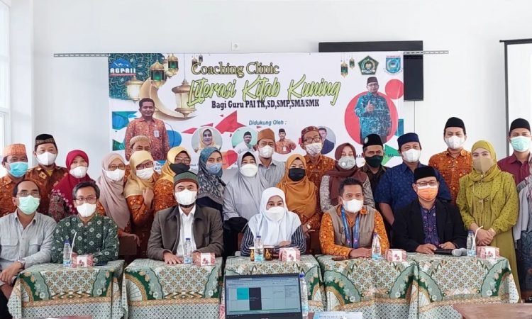 AGPAII Tangsel Selenggarakan Coaching Clinic Literasi Kitab Kuning Bagi Guru PAI