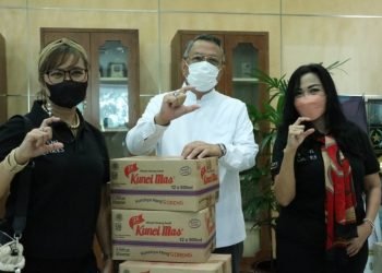 Peserta Vaksinasi Lansia di Tangsel Akan Dapat Minyak Goreng Gratis