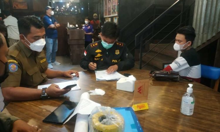 Satpol PP Tangsel dan TNI-Polri Gelar Razia PPKM Skala Besar, Banyak Temukan Berbagai Pelanggaran