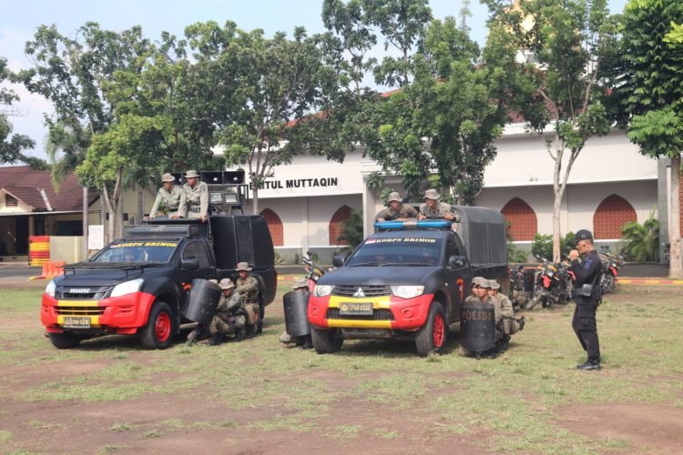Terus Pelihara Kemampuan, Brimob Banten Latihan Den 45 Anti Anarkhis Varian 2