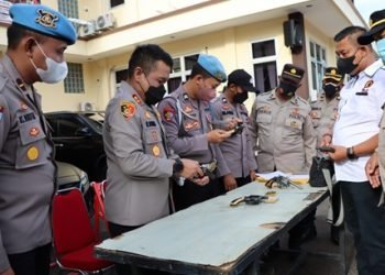 Cegah Penyalahgunaan Senpi, Kapolres Lebak lakukan Pemeriksaan Senpi Dinas Personil