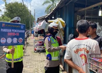Hari Kelima Ops Keselamatan Maung 2022, DitLantas Polda Banten Bagi Sembako dan Penyuluhan