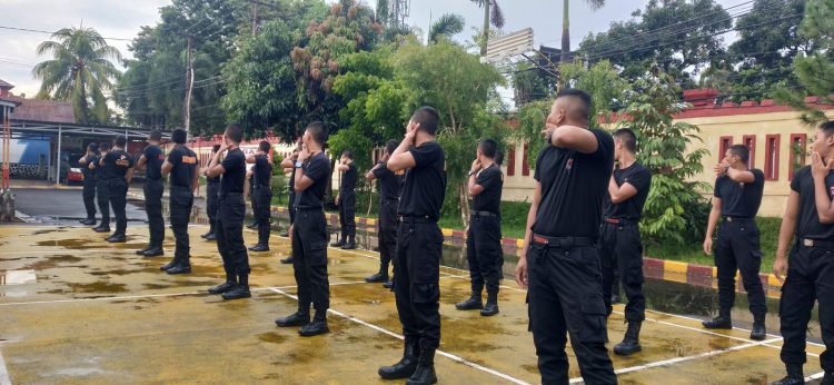 Jaga Stamina, Satbrimob Polda Banten Laksanakan Pembinaan Fisik