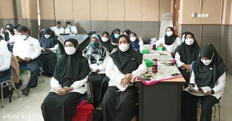 Kepala Kantor Kemenag Tangsel Buka Pelatihan Tematik Madrasah Ibtidaiyah Angkatan III