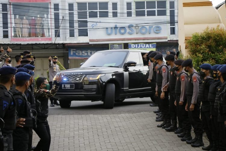 Pastikan Aman Kunjungan Menteri Agama, Polres Cilegon Lakukan Pengamanan Ketat di Hotel Royale Krakatau