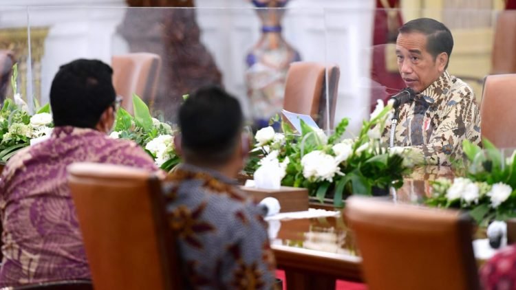 Presiden Jokowi Bertemu Perwakilan Petani Sawit Swadaya