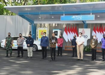 Presiden Jokowi Resmikan SPKLU Ultra Fast Charging Pertama di Indonesia