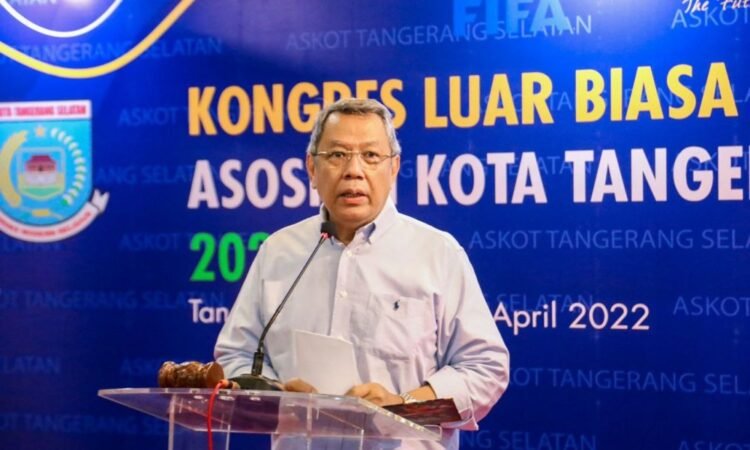 Penutupan KLB Askot PSSI Tangsel, Ini Pesan Wali Kota Benyamin Davnie