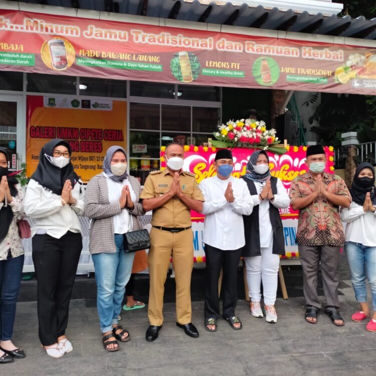 Galeri UMKM Cipete Ceria Pinang Diresmikan