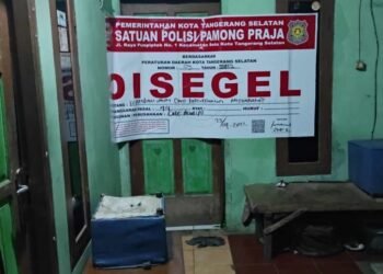 Gerebek Warung Remang-remang di Bulan Ramadan, Satpol PP Tangsel Sita Ratusan Miras dan Kondom Bekas