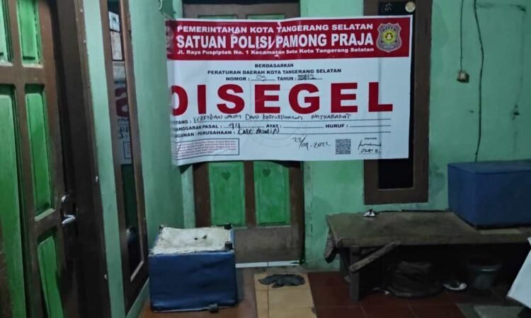 Gerebek Warung Remang-remang di Bulan Ramadan, Satpol PP Tangsel Sita Ratusan Miras dan Kondom Bekas