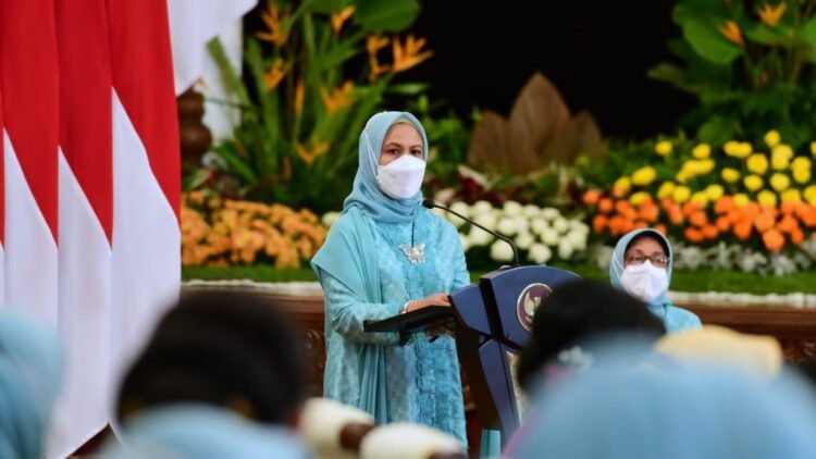 Ibu Iriana Jokowi Maknai Peringatan Hari Kartini sebagai Era Kebangkitan Perempuan Lawan Pandemi