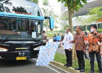 Tinggalkan Tangerang, Bupati Zaki Lepas Ratusan Pemudik