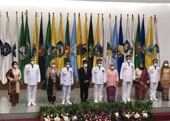 Mendagri Tito Karnavian Lantik Pj Gubernur Banten, Kepulauan Bangka Belitung, Sulawesi Barat, Gorontalo, dan Papua Barat