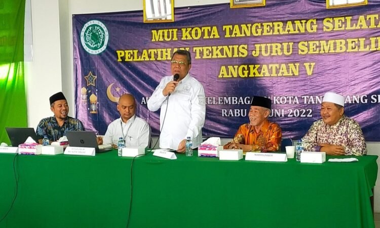 Wali Kota Benyamin Davnie Buka Pelatihan Juru Sembelih Halal yang Digelar MUI Tangsel
