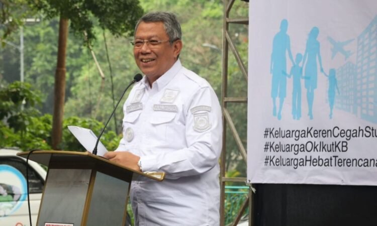 HARGANAS ke-29, Benyamin Davnie Ajak Warga Tangsel Ber-KB