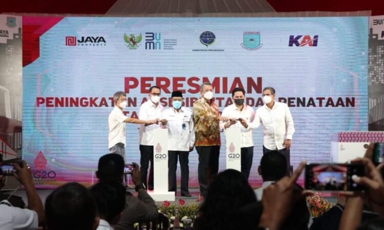 Bersama Menteri BUMN dan Menhub, Wali Kota Benyamin Davnie Resmikan Wajah Baru Stasiun Pondok Ranji