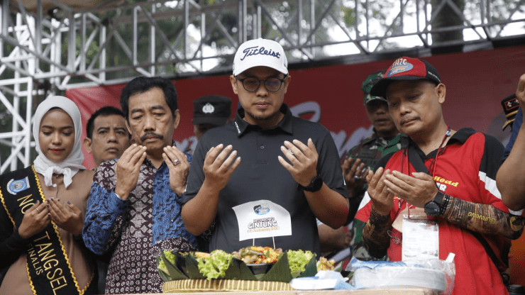 Wakil Wali Kota Tangsel Pilar Saga Ichsan saat menghadiri Festival Situ Gintung (1)