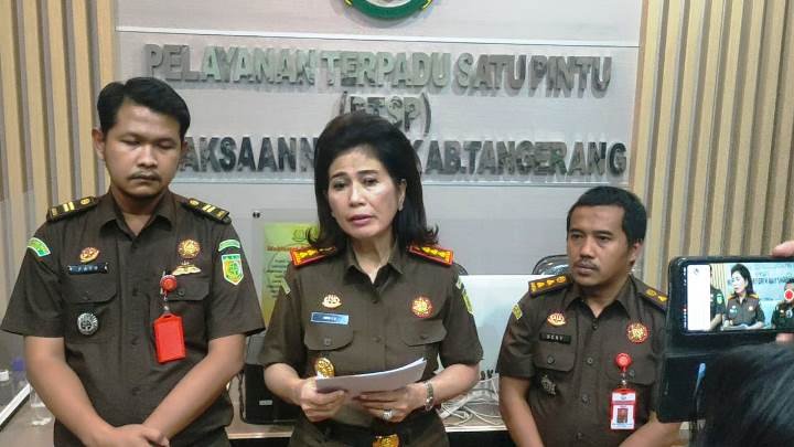 Mantan Anggota DPRD Kabupaten Tangerang Tersangka Korupsi Pengadaan Mobil Desa