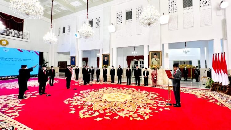Presiden Jokowi Lantik Dua Menteri dan Tiga Wakil Menteri Baru Kabinet Indonesia Maju