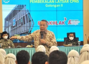 Buka Latsar CPNS, Wali Kota Benyamin Davnie Ingatkan Profesionalitas dan Integritas