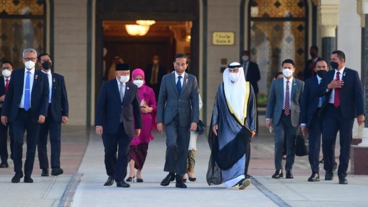 Dari Abu Dhabi, Presiden Kembali ke Tanah Air
