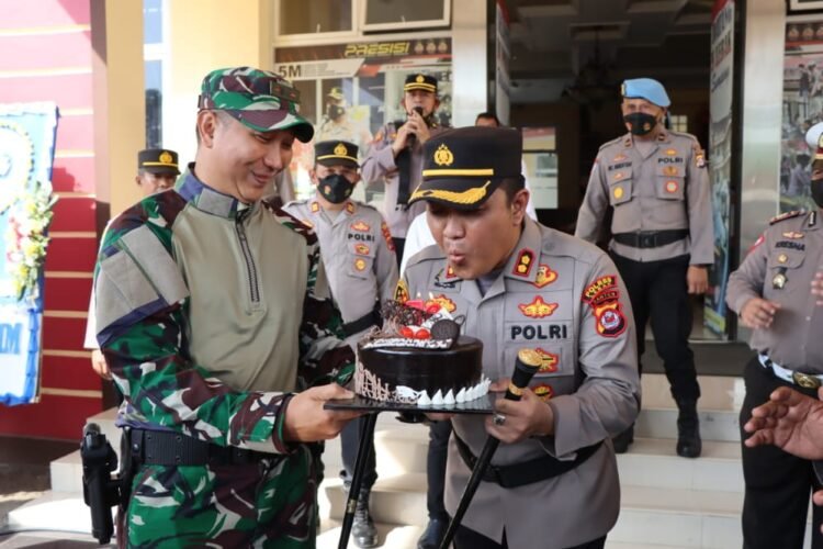 Hari Bhayangkara ke-76, Batalyon Mandala Yudha Serbu Mapolres Lebak