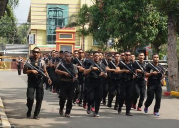 Jaga Stamina, Satbrimob Polda Banten Laksanakan Pembinaan Fisik Kepada Personel