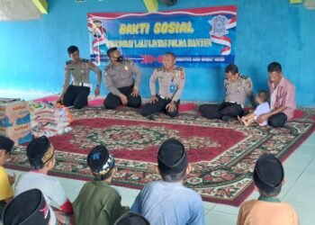 Jumat Berkah, Ditlantas Polda Banten Laksanakan Kegiatan Baksos