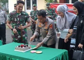 Kejutan Hari Bhayangkara ke-76, Dandim 0603 Lebak Kunjungi Rumdin Kapolres Lebak