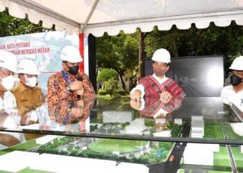 Presiden Jokowi Canangkan Revitalisasi Lapangan Merdeka di Medan