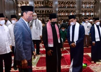 Presiden Jokowi Tunaikan Salat Iduladha 1443 H di Masjid Istiqlal