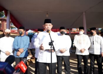 Serahkan Hewan Kurban, Kapolri: Bentuk Keikhlasan Wujudkan Personel yang Presisi