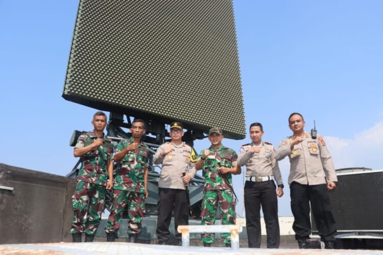 Sinergi TNI-Polri, Kapolresta Tangerang Kunker Ke Sat Radar 211 Tanjung Kait
