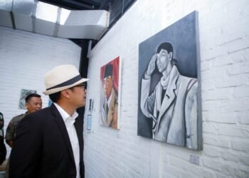 Pilar Saga Ichsan Buka Pameran Lukisan Gejolak RakyArt