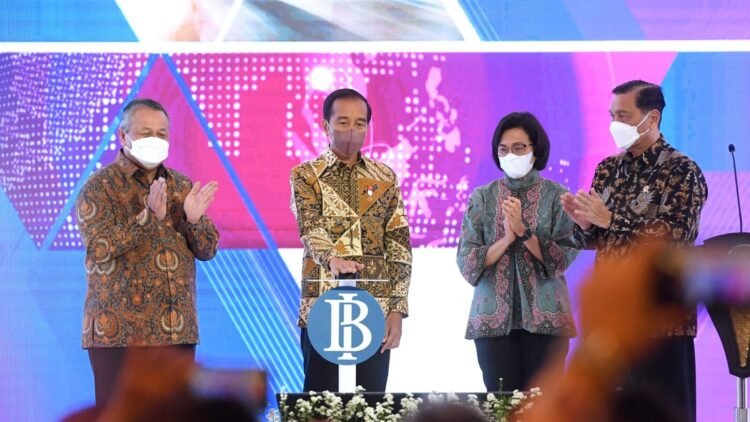 Presiden Jokowi Luncurkan KKP Domestik dan QRIS Antarnegara