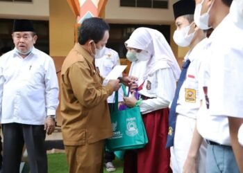Ribuan Anak Yatim di Kota Tangerang Diberi Santunan