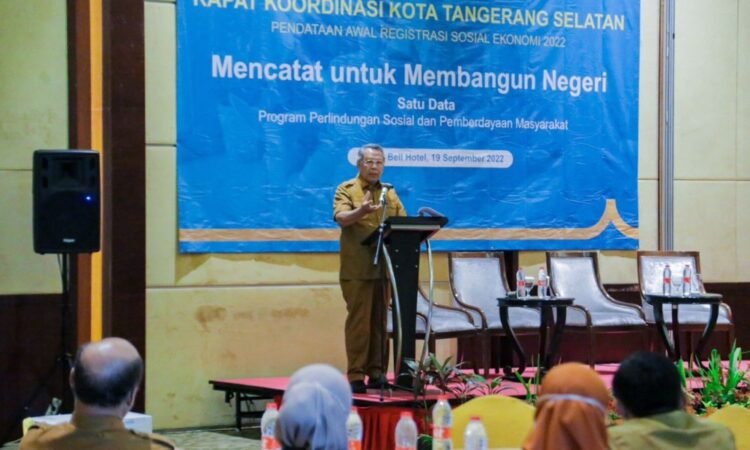 Wali Kota Benyamin Davnie Buka Rakorda Pendataan Awal Regsosek 2022