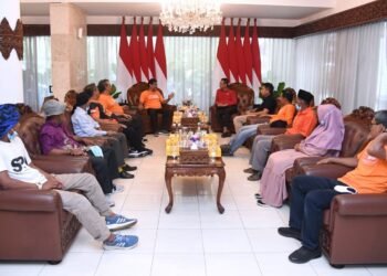 Bertemu Perwakilan Buruh Tani, Kasetpres akan Tindak Lanjuti Aspirasi dengan Instansi Terkait