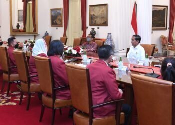 Pengurus FPTI Laporkan Kesiapan Kejuaraan Dunia Panjat Tebing kepada Presiden