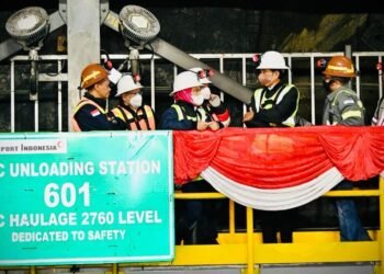 Presiden Saksikan Aktivitas Penambangan Tambang Tembaga Bawah Tanah di Mimika