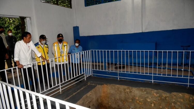 Tinjau Sistem Penyediaan Air Minum, Presiden: Antisipasi Adanya Lonjakan Kebutuhan