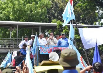 Wakili Istana, Kasetpres Temui Pengunjuk Rasa