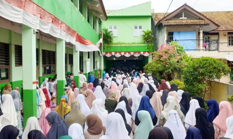 MIN 1 Tangsel Gelar Peringatan Maulid Nabi Muhammad SAW 1444 H