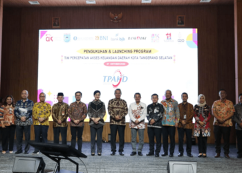 Dorong Pertumbuhan Ekonomi di Tangsel, Benyamin Davnie Kukuhkan dan Launching Program TPAKD