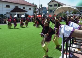 Kunjungi Ketapang Urban Aquaculture, Delegasi PEMSEA Terpukau Penampilan Rampak Bedug