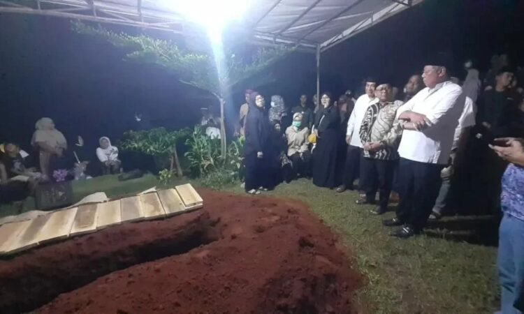 Wali Kota Tangsel Benyamin Davnie Sampaikan Belasungkawa Atas Meninggalnya H Arsid